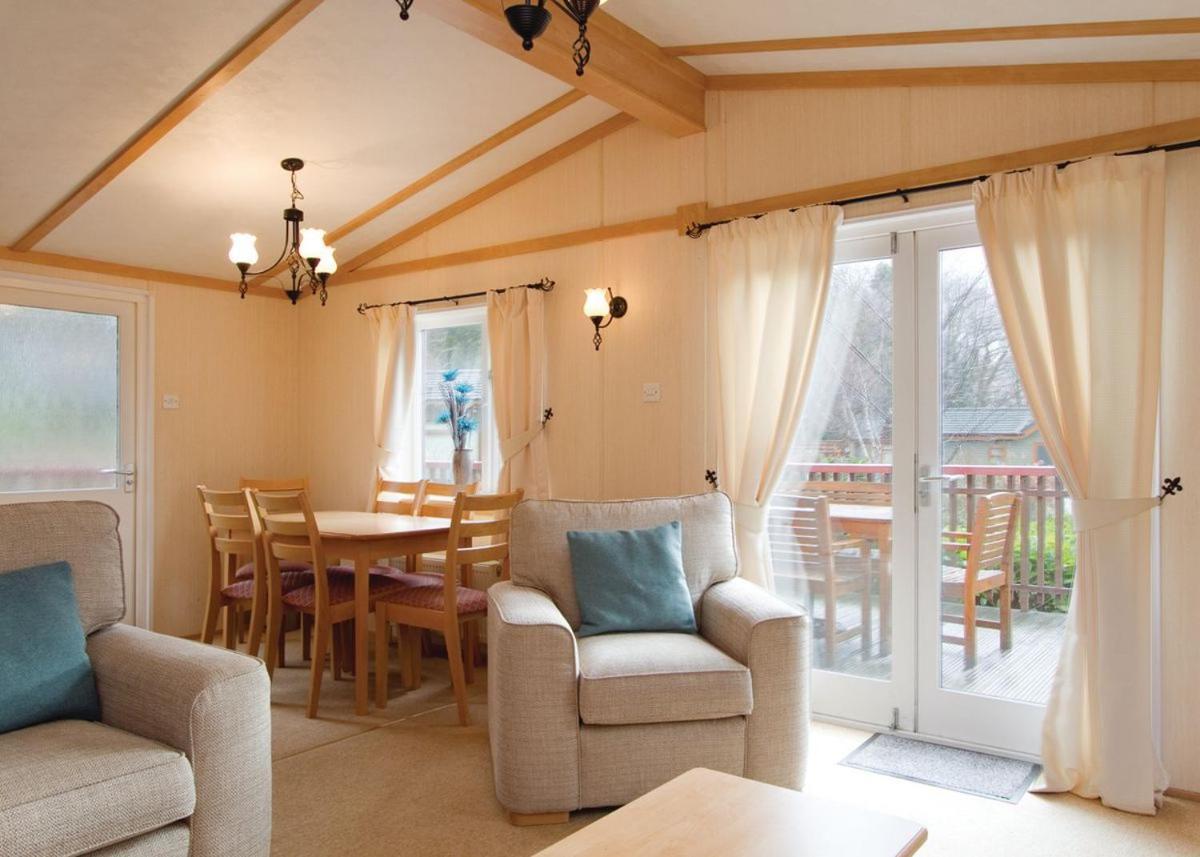 Bassenthwaite Lakeside Lodges エクステリア 写真