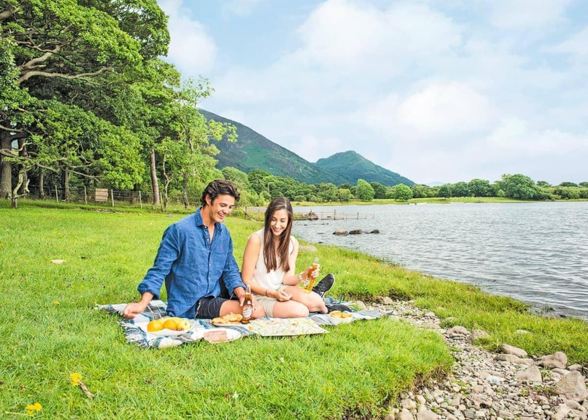 Bassenthwaite Lakeside Lodges エクステリア 写真