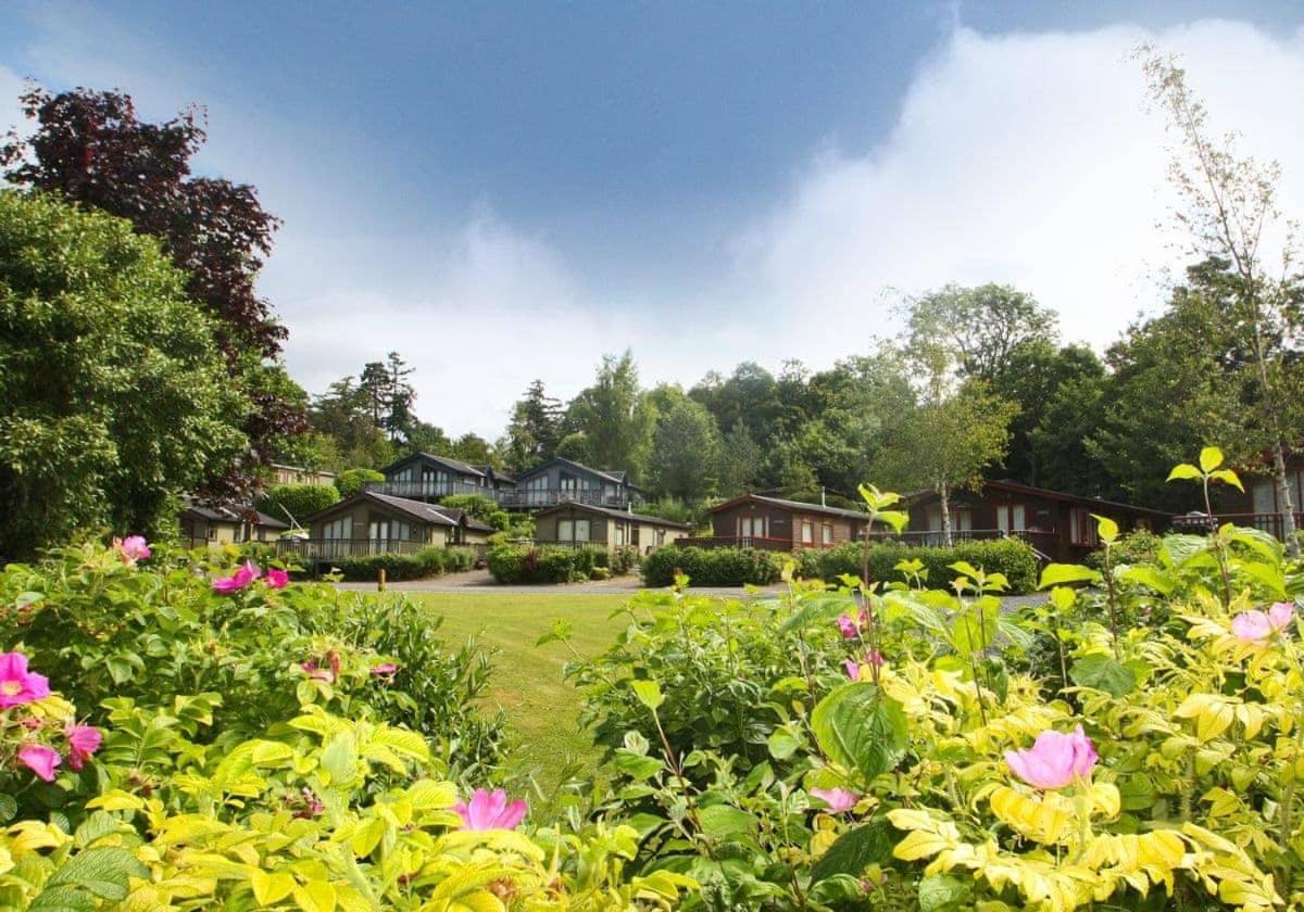 Bassenthwaite Lakeside Lodges エクステリア 写真